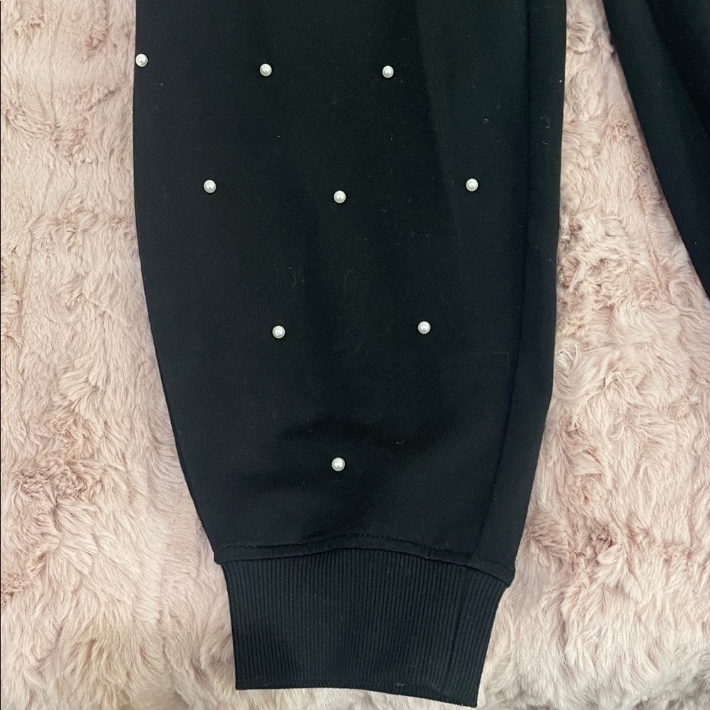Karl Lagerfeld Paris Black Faux-Pearl Embellished Jogger Pants Size OX (x-large) - Picture 5 of 11